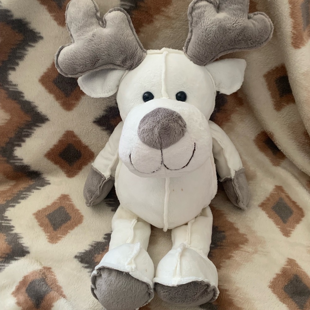 G WURM REINDEER PLUSH TOY, GREY AND WHITE ELK, 10.5”